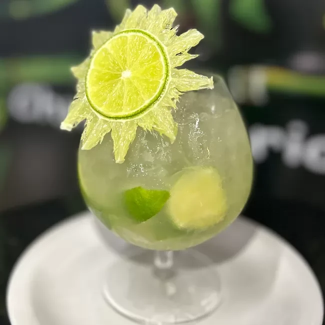 Caipirinha de limão
