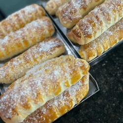 Enroladinho De Queijo